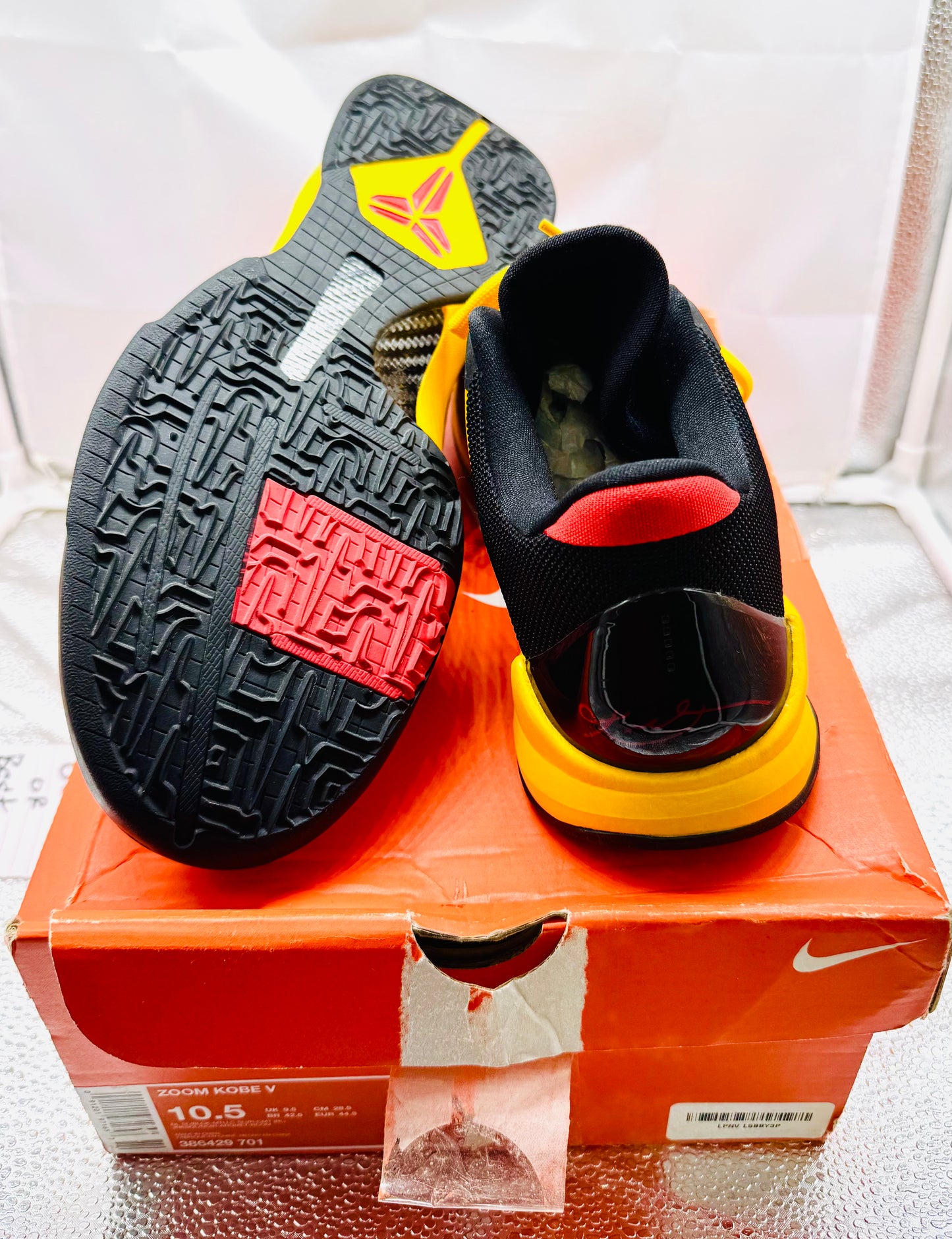 Kobe V “Bruce Lee” 2010 Deadstock Release