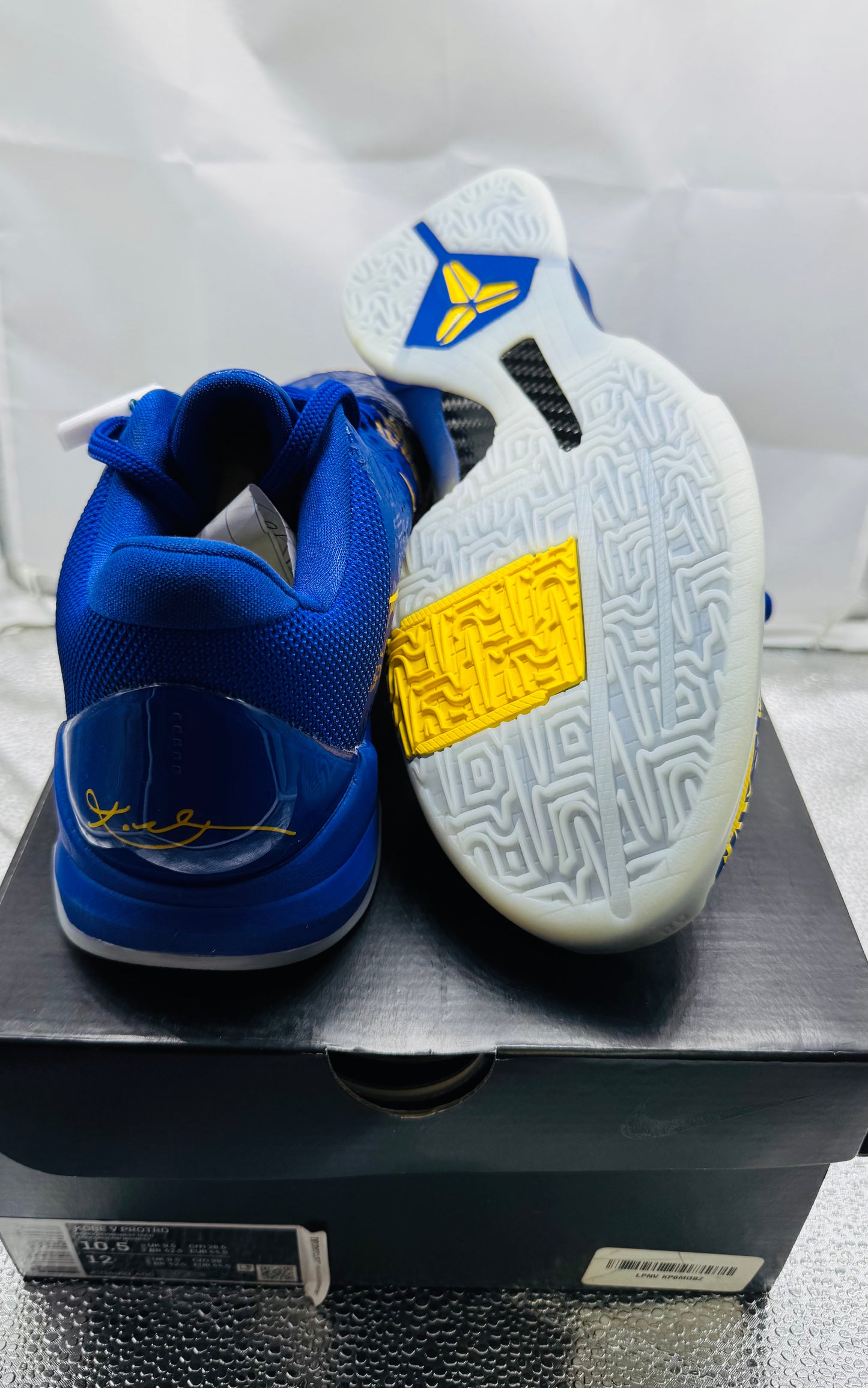 Kobe V Protro “5 Rings”