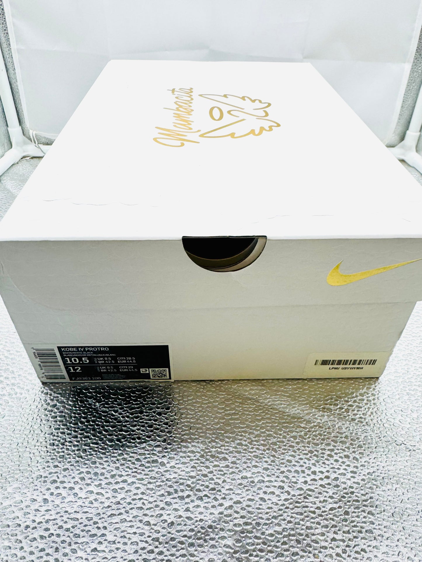 Kobe IV Protro “Mambacita”
