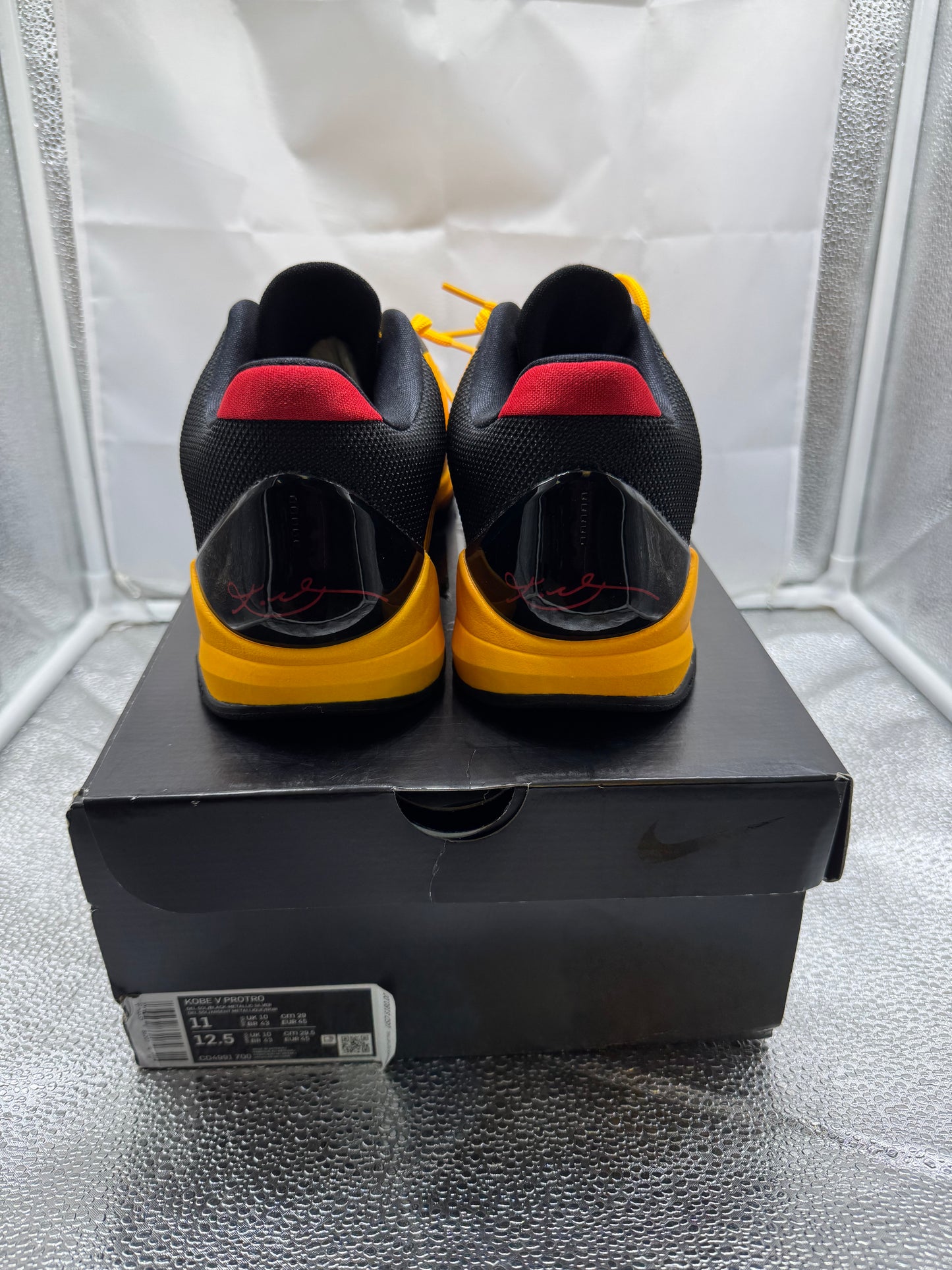 Nike Kobe V Protro “ Bruce Lee “