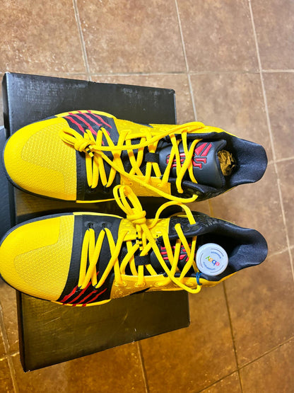 Kyrie 3 "Mamba Mentality Bruce Lee "