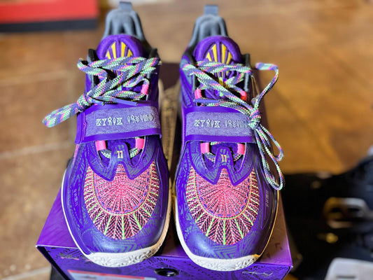 Kyrie Irving - ANTA KAI 1  "Artist On Court "